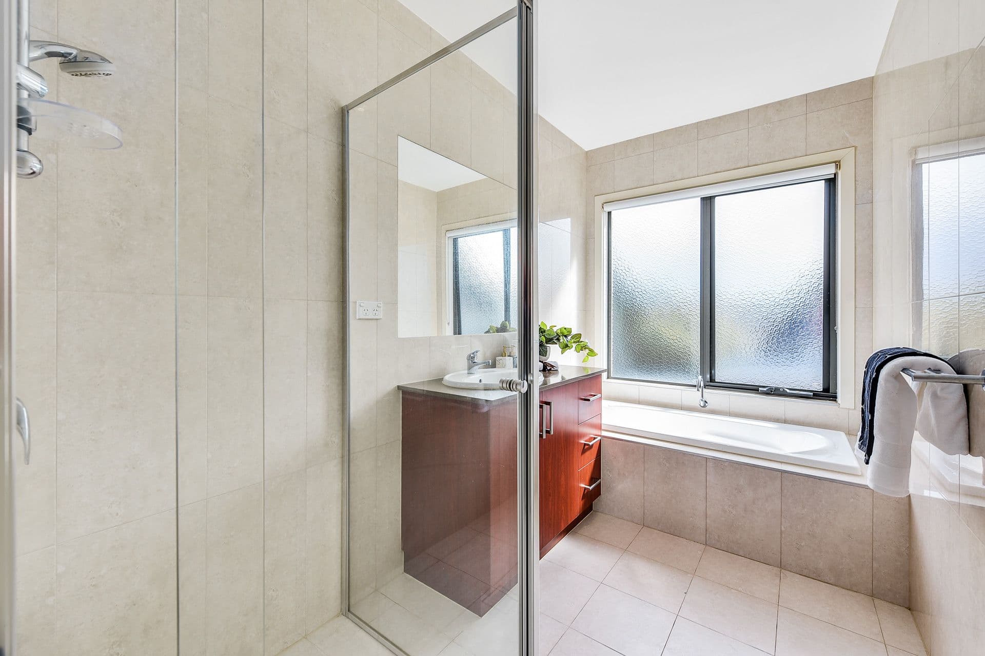 1 Prince Edward Avenue, McKinnon VIC 3204, McKinnon - Thumbnail 4