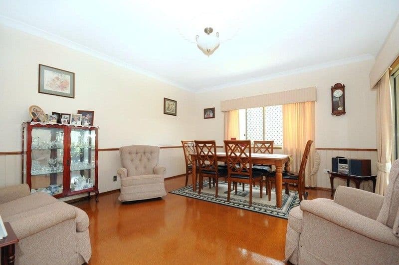 52 McClymont Drive, RANGEVILLE QLD 4350, Rangeville - Thumbnail 2