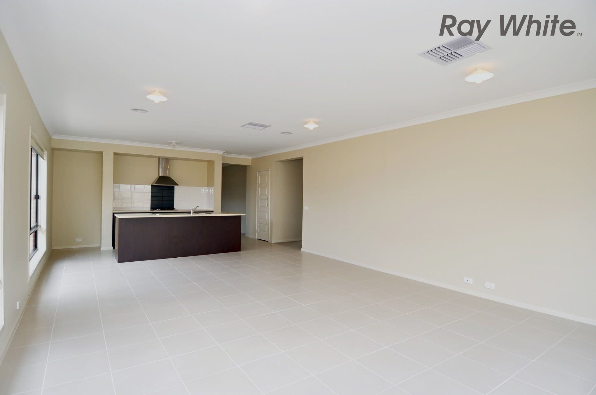 14 Canegrass Drive, POINT COOK VIC 3030, Point Cook - Thumbnail 8