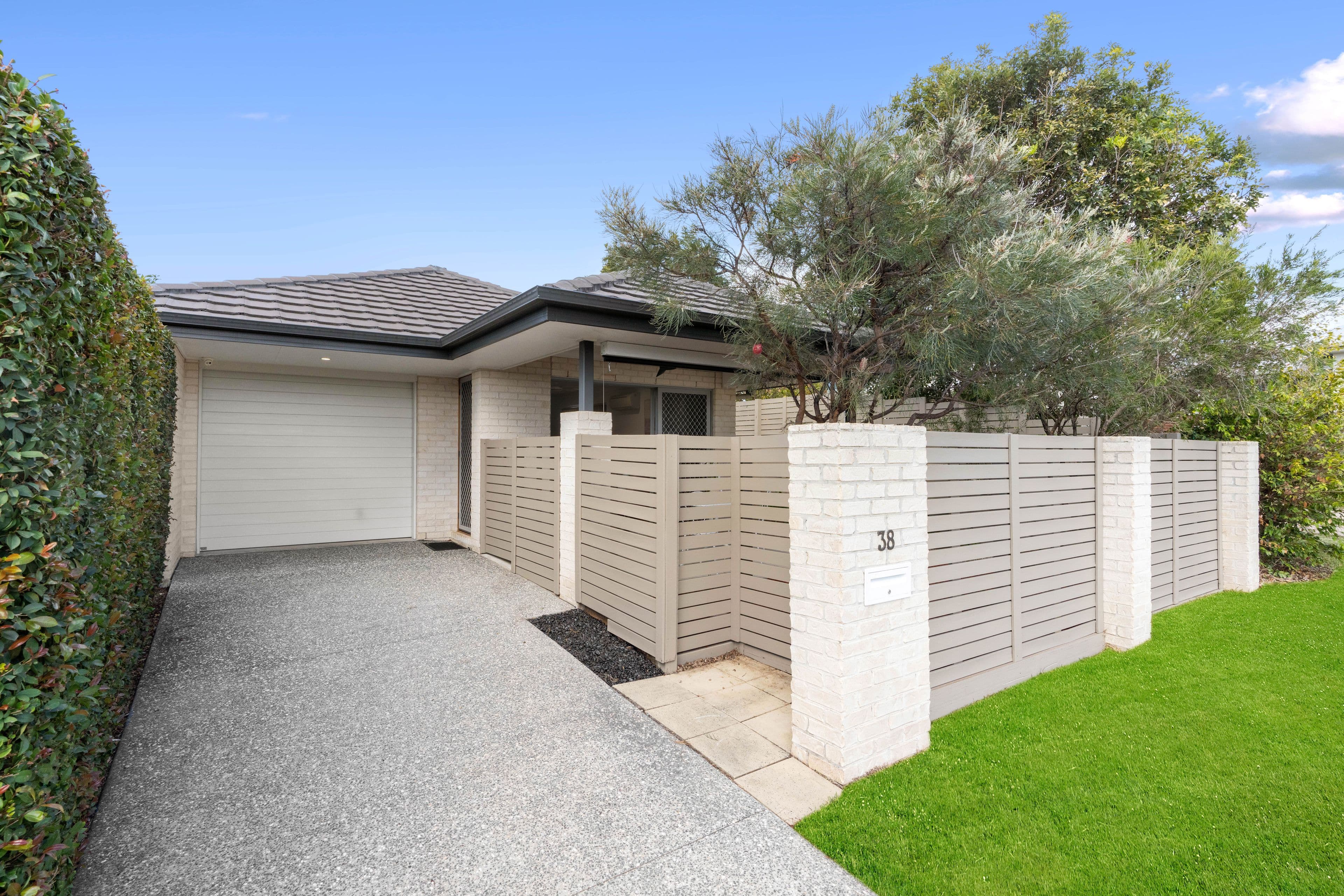 38 Carlingford Circuit, Warner QLD 4500, Warner - Thumbnail 2