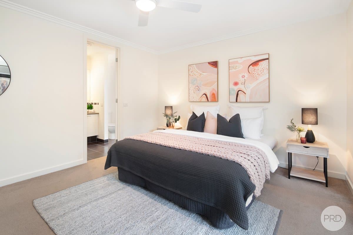 24 Zoe Drive, MOUNT HELEN VIC 3350, Mount Helen - Thumbnail 2