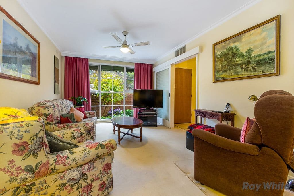 13 Kintore Crescent, Box Hill VIC 3128, Box Hill - Thumbnail 3