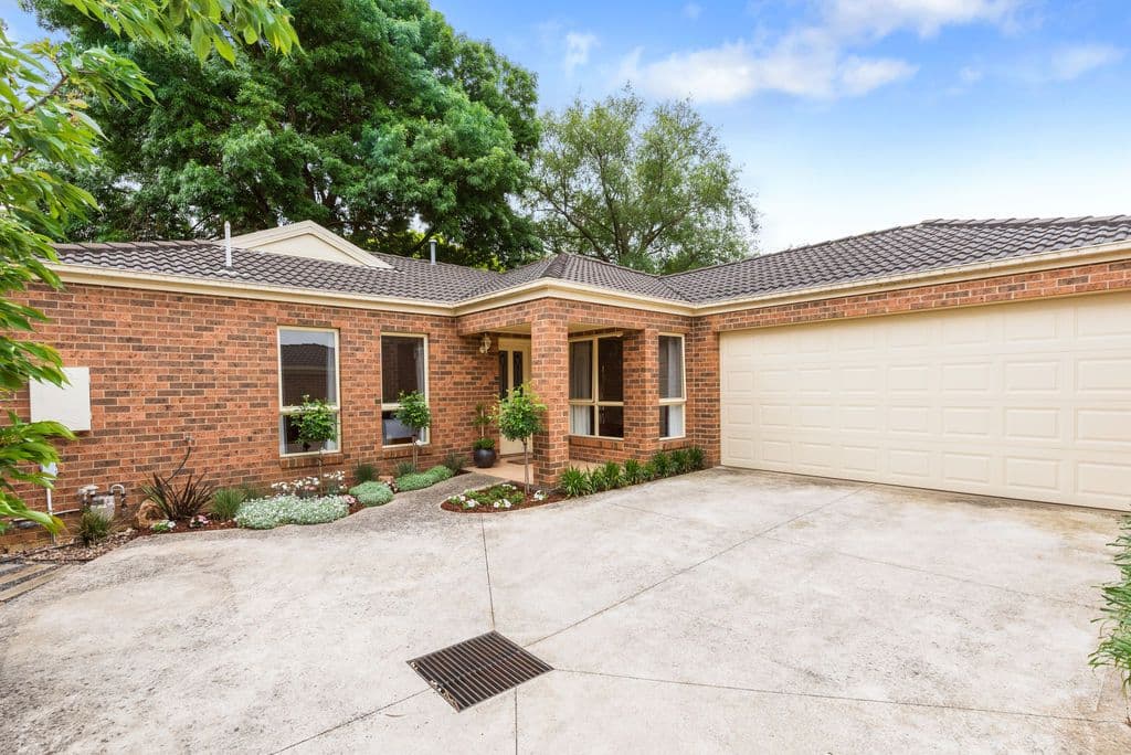 11 Ervin Road, Kilsyth VIC 3137, Kilsyth - Image 1