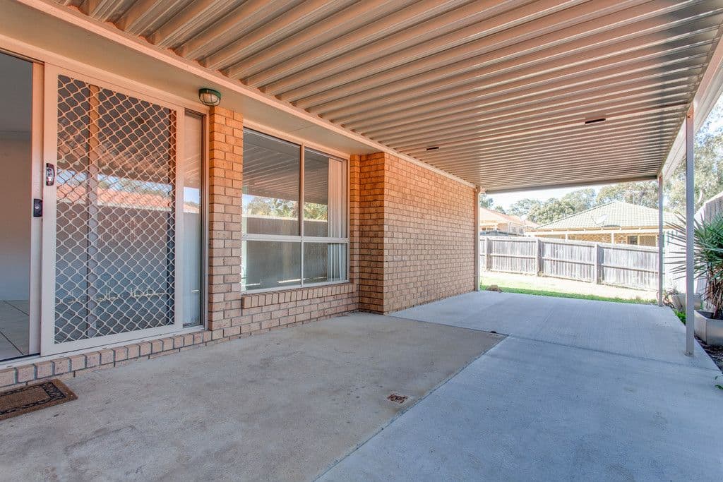 8 Mingela Place, Forest Lake QLD 4078, Forest Lake - Thumbnail 3
