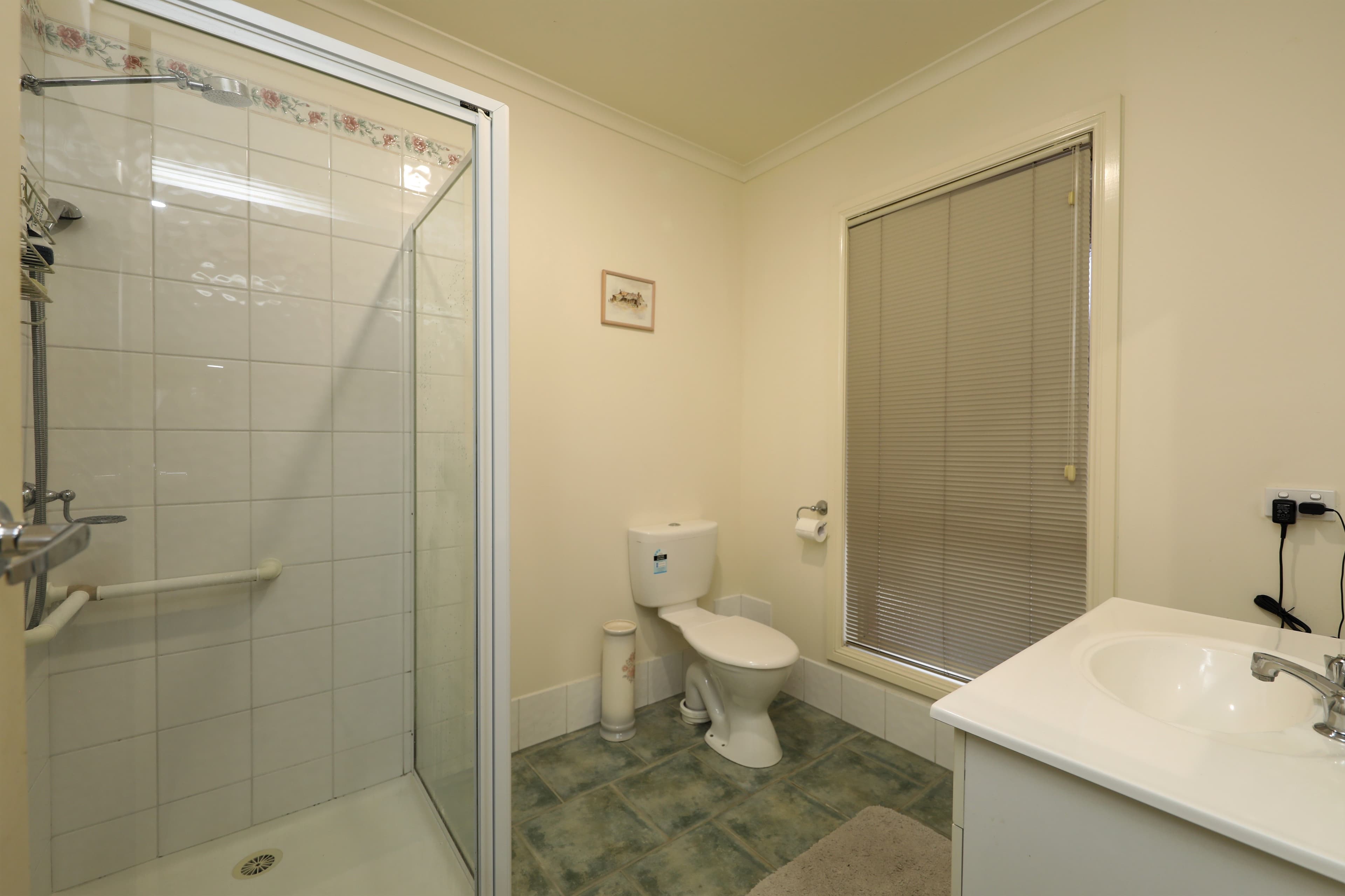 6-8 Campbell Road, Cobram VIC 3644, Cobram - Thumbnail 8