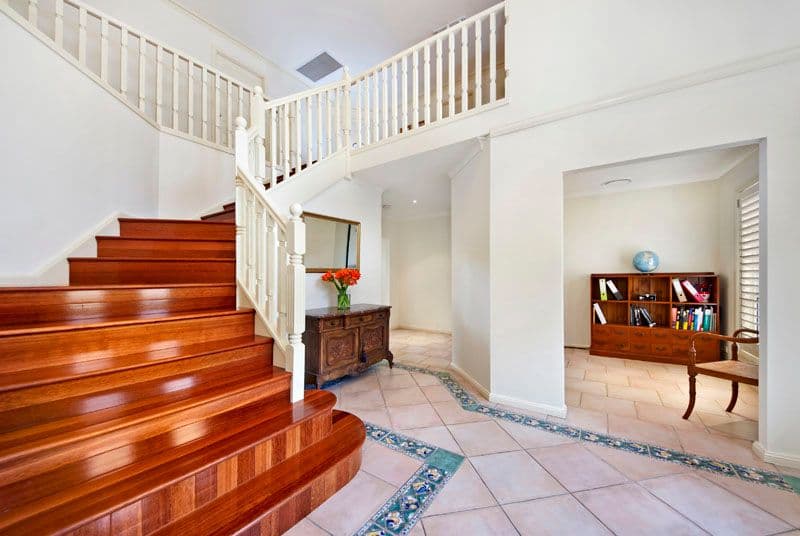 18 Mariner Road, ILLAWONG NSW 2234, Illawong - Thumbnail 2