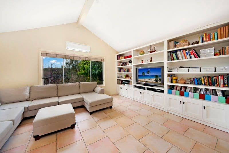 18 Mariner Road, ILLAWONG NSW 2234, Illawong - Thumbnail 3