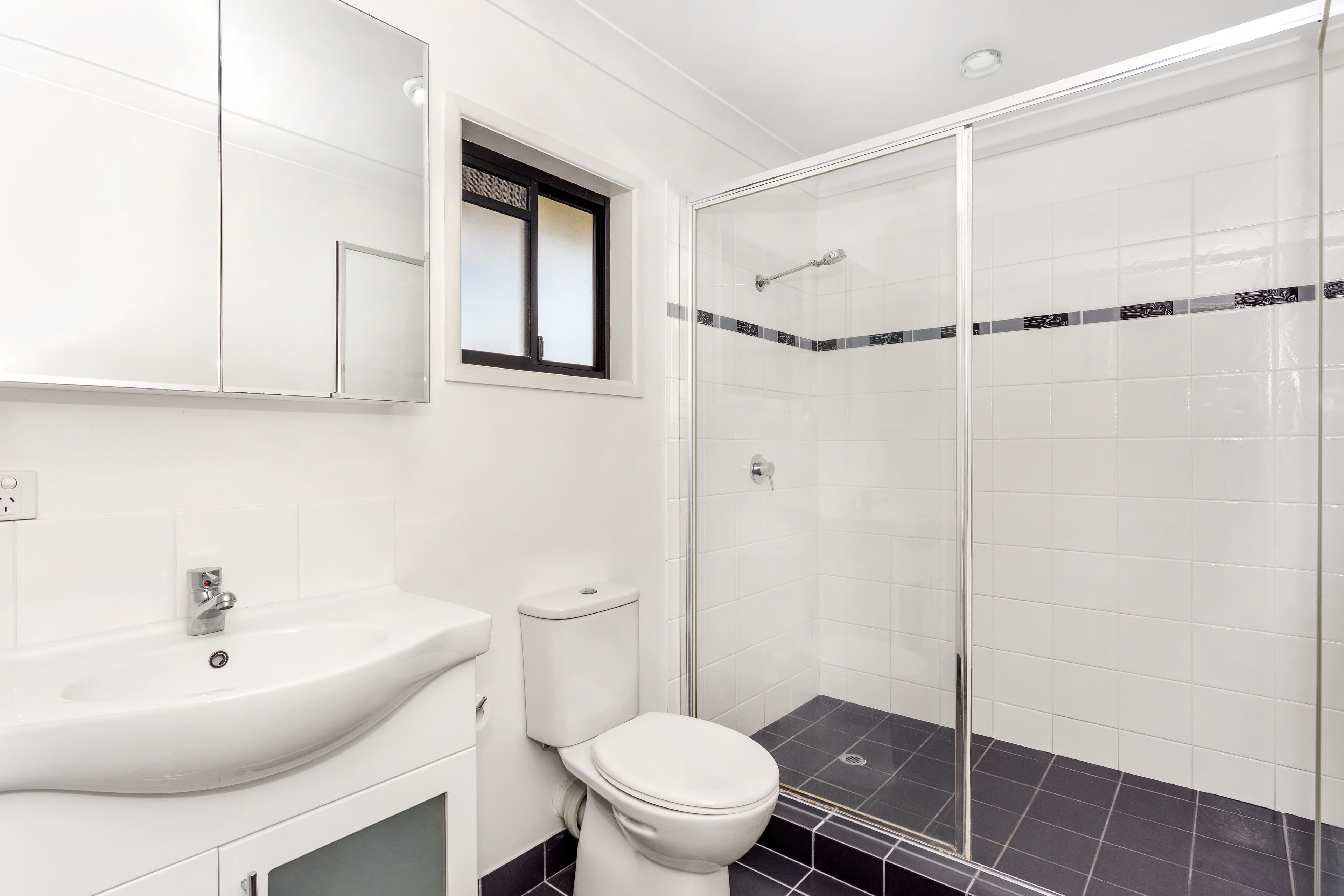 52 Tarnook Drive, Ferny Hills QLD 4055, Ferny Hills - Thumbnail 7