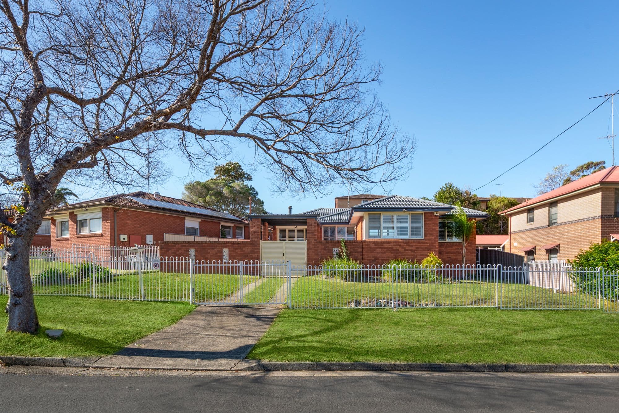 10 Lewis Street, Bradbury NSW 2560, Bradbury - Image 1