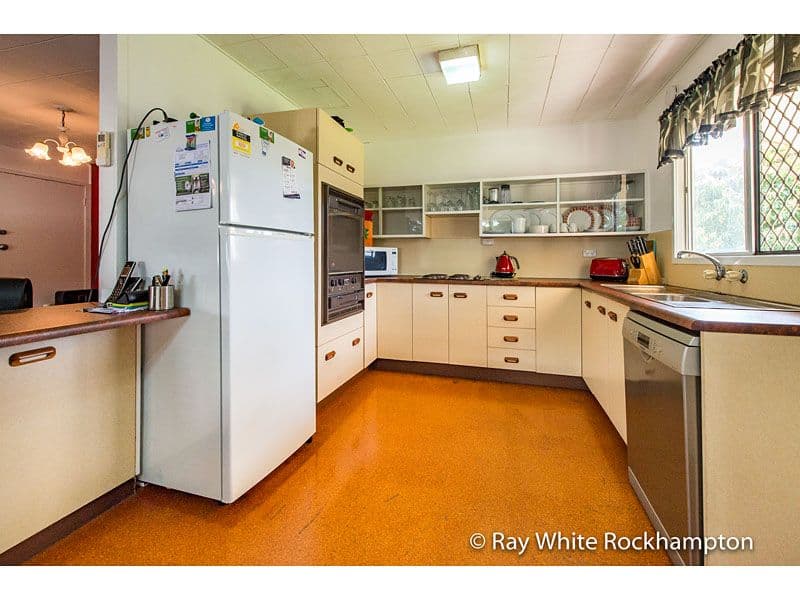 277 Elphinstone Street, Koongal QLD 4701, Koongal - Thumbnail 3