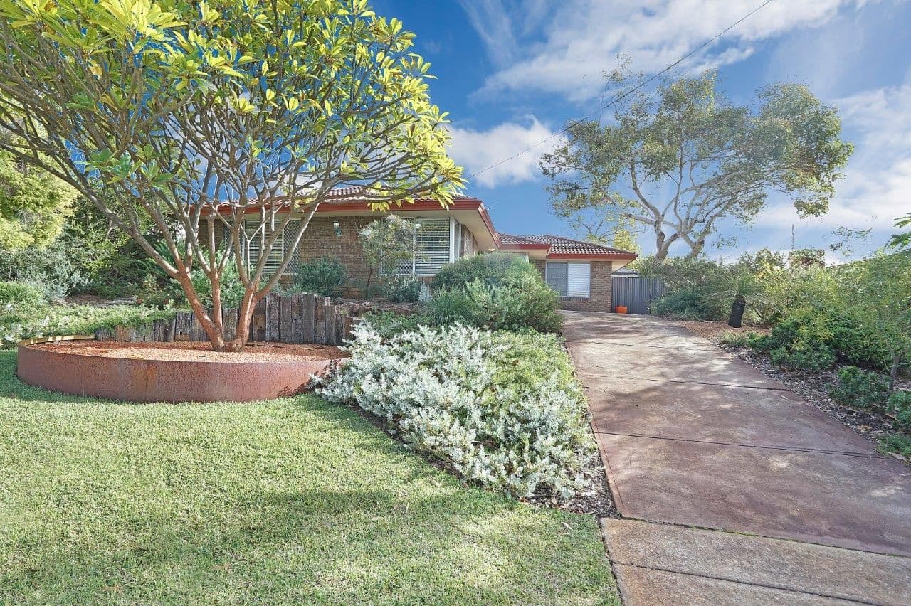 109 Blackall Drive, Greenwood WA 6024, Greenwood - Thumbnail 2