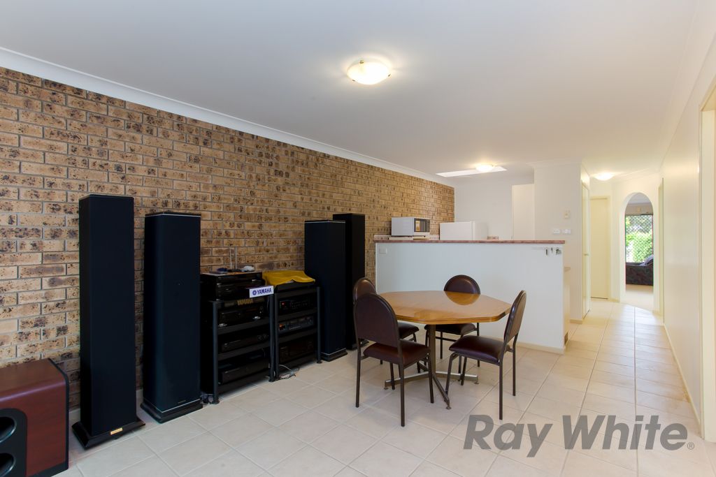 218 Maryland Drive, MARYLAND NSW 2287, Maryland - Thumbnail 3