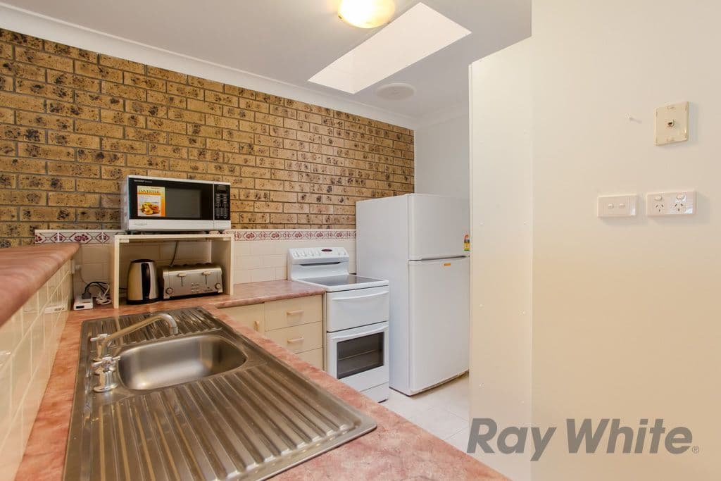 218 Maryland Drive, MARYLAND NSW 2287, Maryland - Thumbnail 4