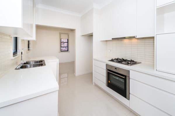 68 Lasseter Avenue, CHIFLEY NSW 2036, Chifley - Thumbnail 3