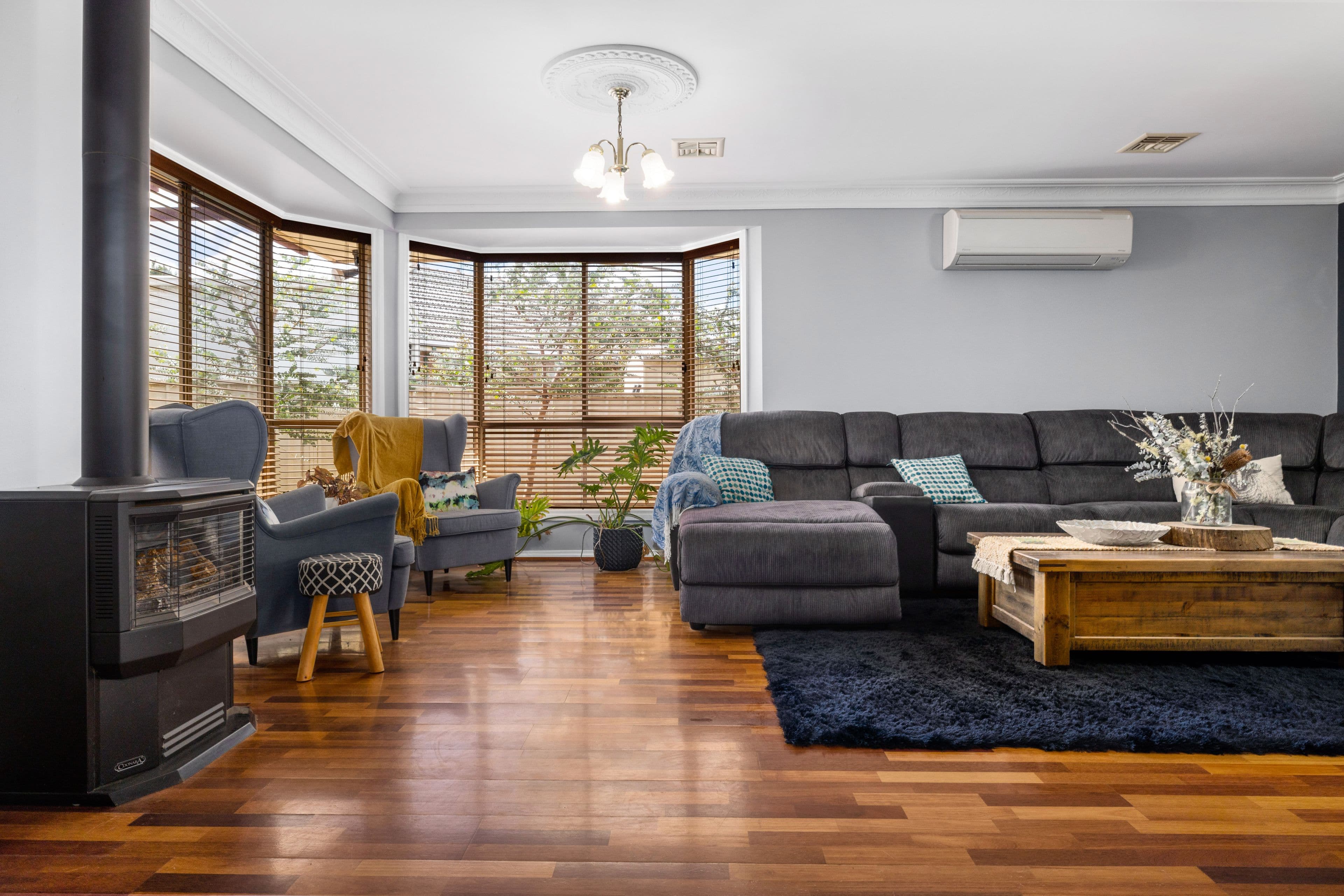 16 Beverly Close, Goulburn NSW 2580, Goulburn - Thumbnail 2
