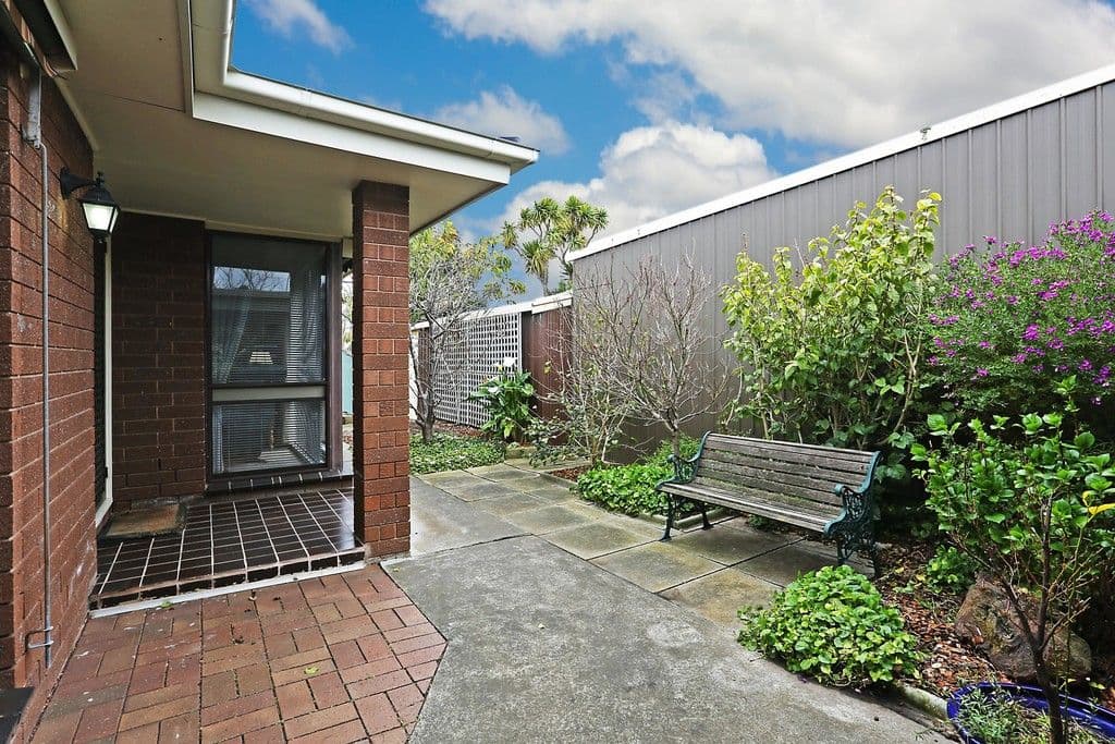 7 Stratford Court, Grovedale VIC 3216, Grovedale - Thumbnail 2