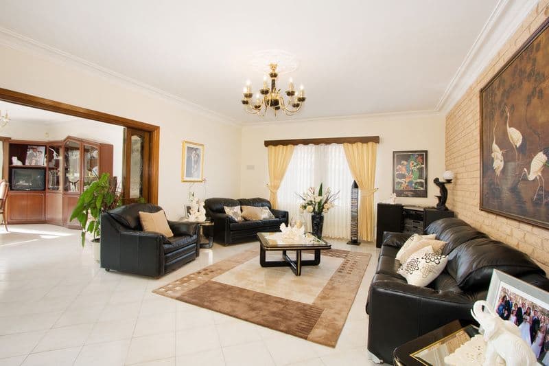 9 Cooleen Street, BLAKEHURST NSW 2221, Blakehurst - Thumbnail 2