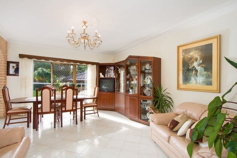 9 Cooleen Street, BLAKEHURST NSW 2221, Blakehurst - Thumbnail 5