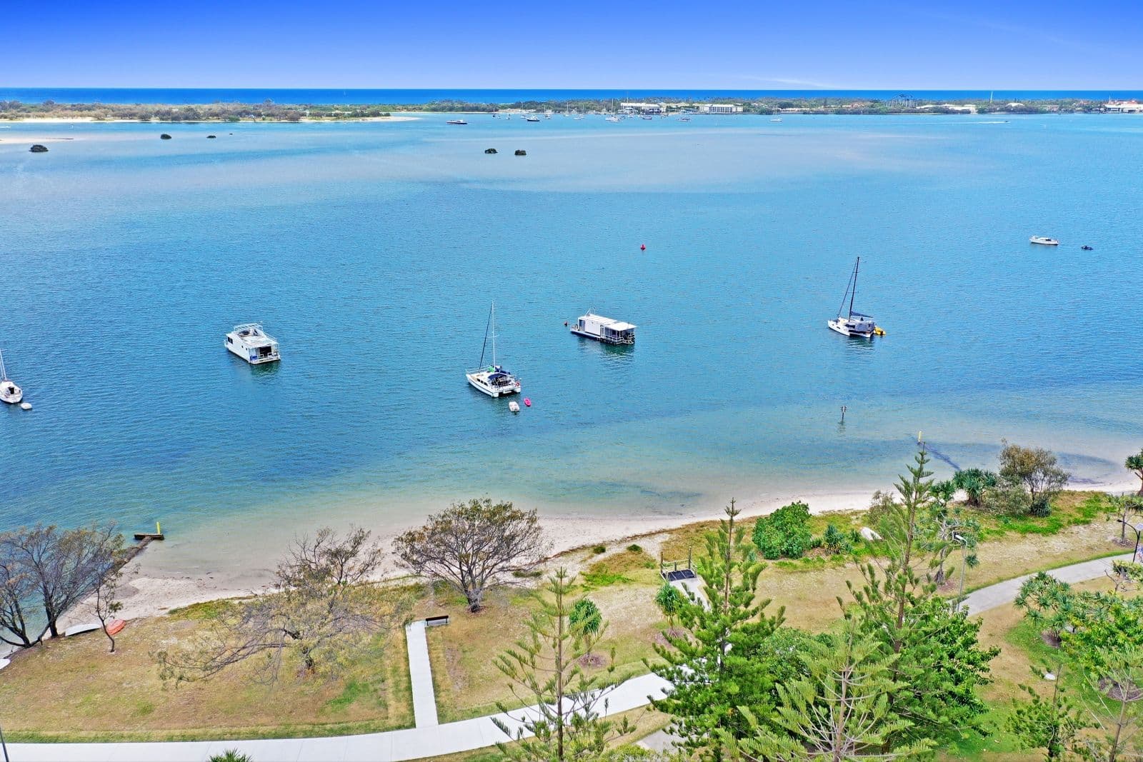 238 Marine Parade, Labrador QLD 4215, Labrador - Thumbnail 5