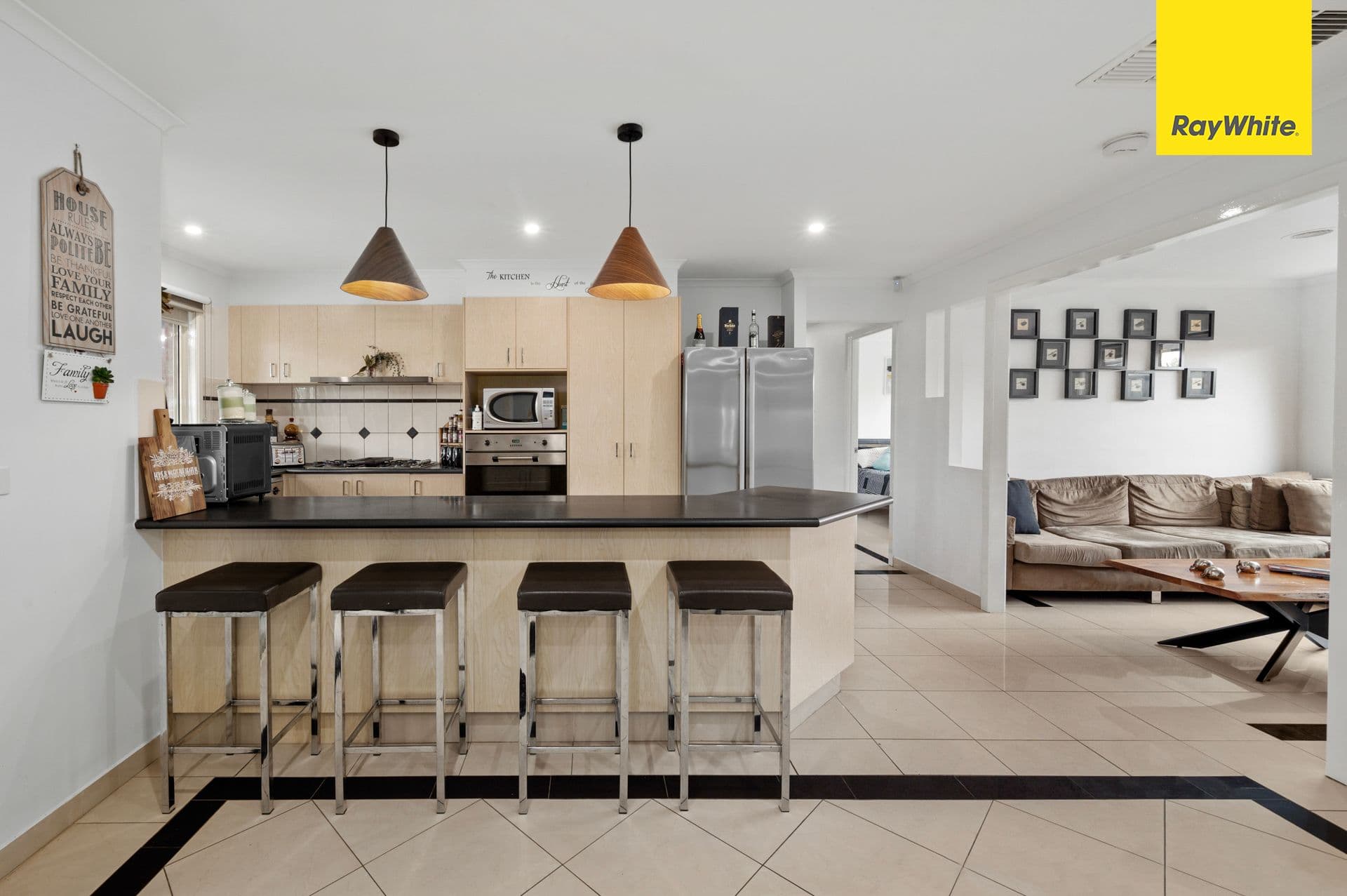 65 McKenzie Crescent, Roxburgh Park VIC 3064, Roxburgh Park - Thumbnail 8