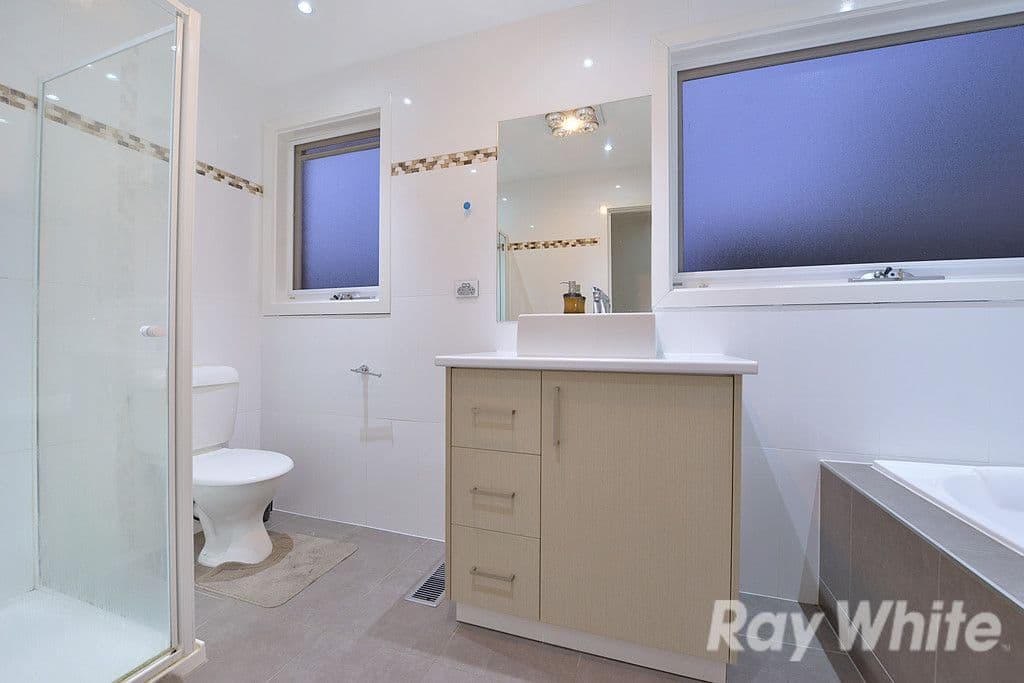 107 Allambanan Drive, Bayswater North VIC 3153, Bayswater North - Thumbnail 4