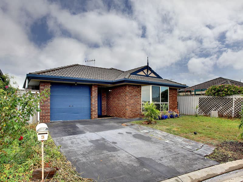 3 Cleamont Court, Seaford - Thumbnail 2