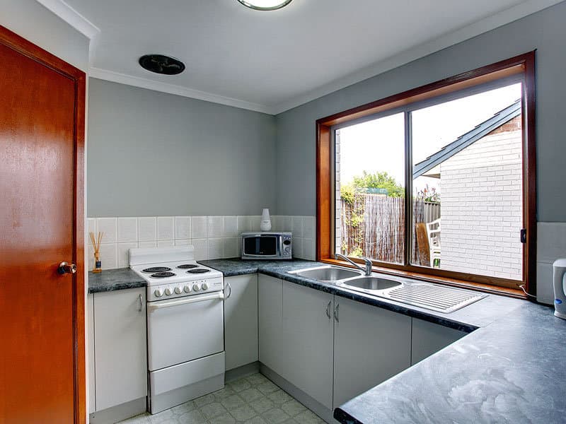 3 Cleamont Court, Seaford - Thumbnail 4