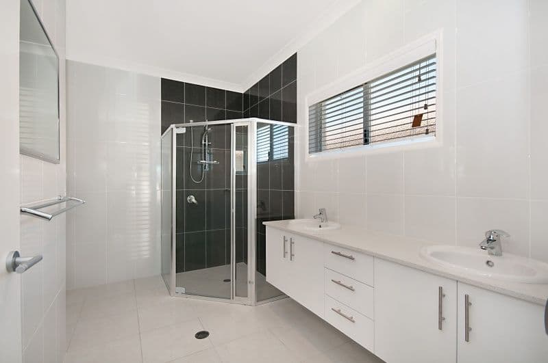 6 Seaeagle Place, BANKSIA BEACH QLD 4507, Banksia Beach - Thumbnail 5