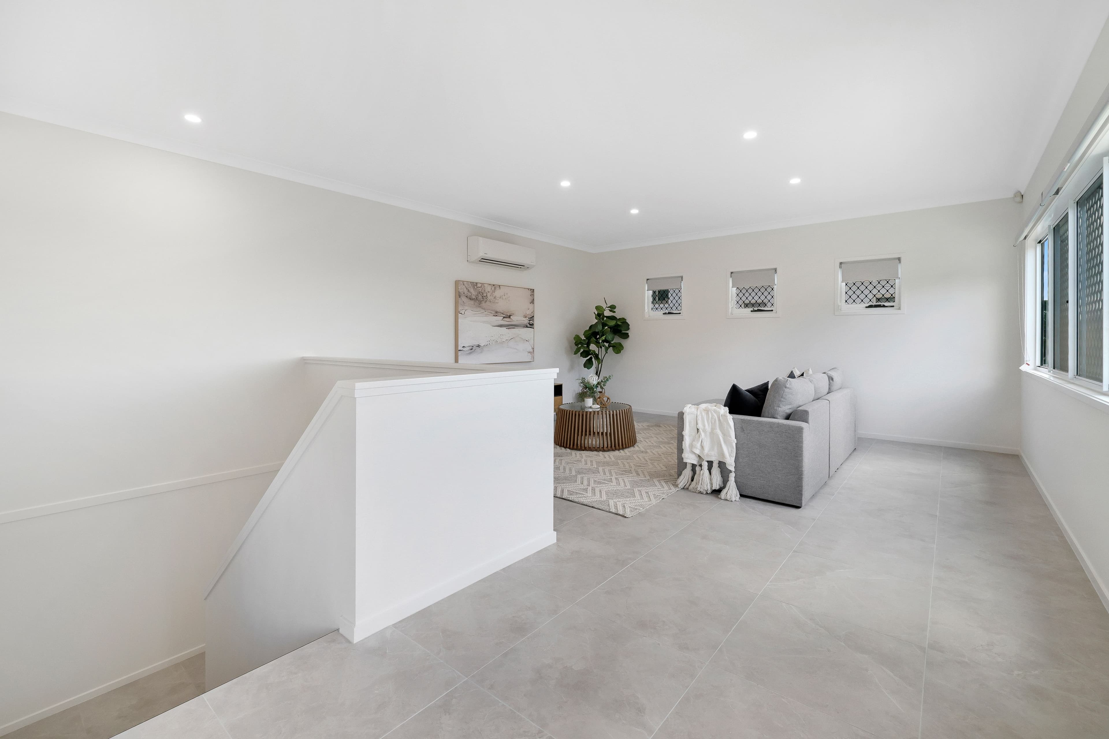 21 Elkins Street, Pacific Pines QLD 4211, Pacific Pines - Thumbnail 6