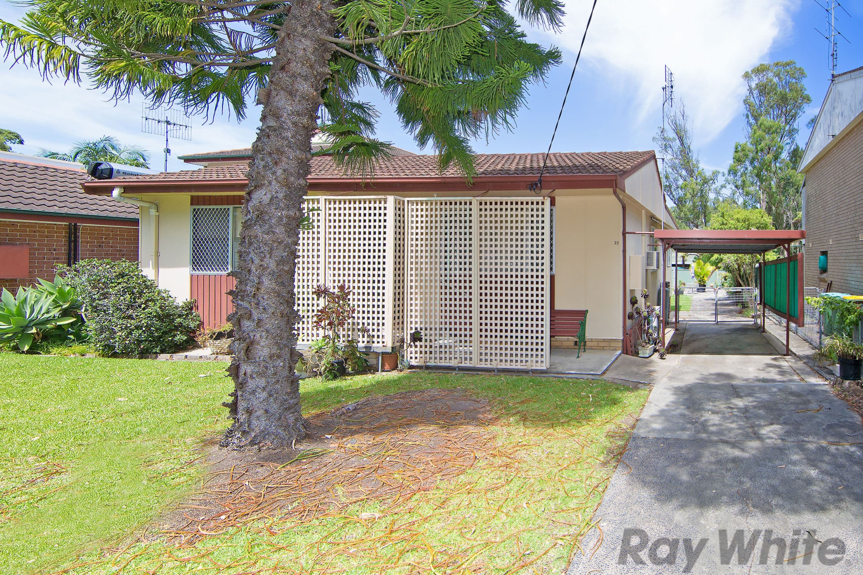 22 Panorama Avenue, Charmhaven - Image 1