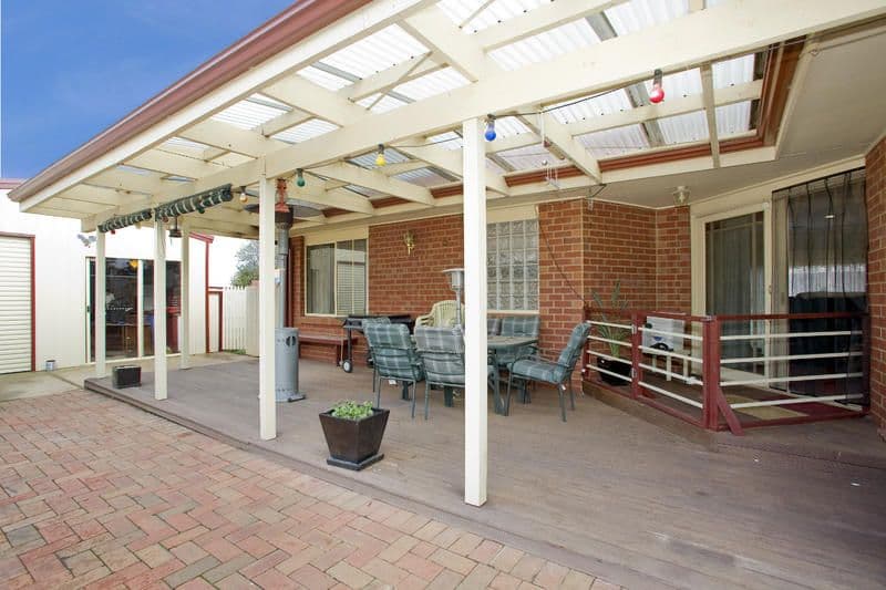 2 Swindon Court, LARA VIC 3212, Lara - Thumbnail 2