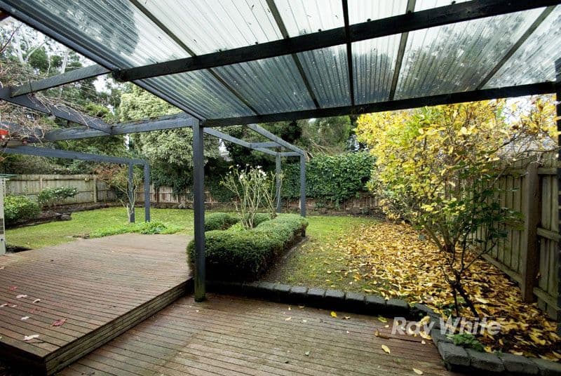 15 Sandhurst Road, WANTIRNA VIC 3152, Wantirna - Thumbnail 2