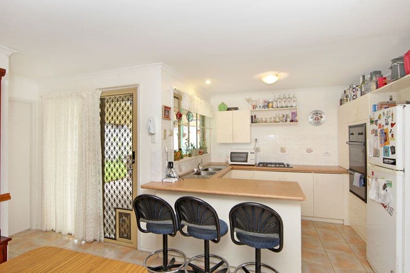 5 Finch Place, BATEAU BAY NSW 2261, Bateau Bay - Thumbnail 4
