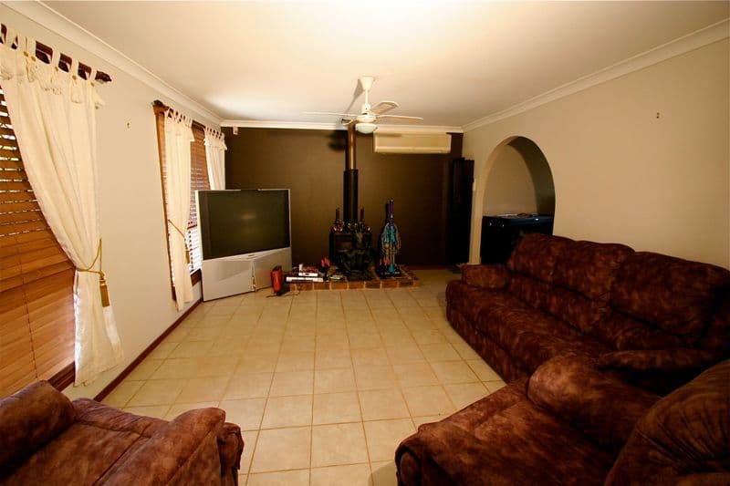 20 Alstonia Street, ALGESTER QLD 4115, Algester - Thumbnail 3