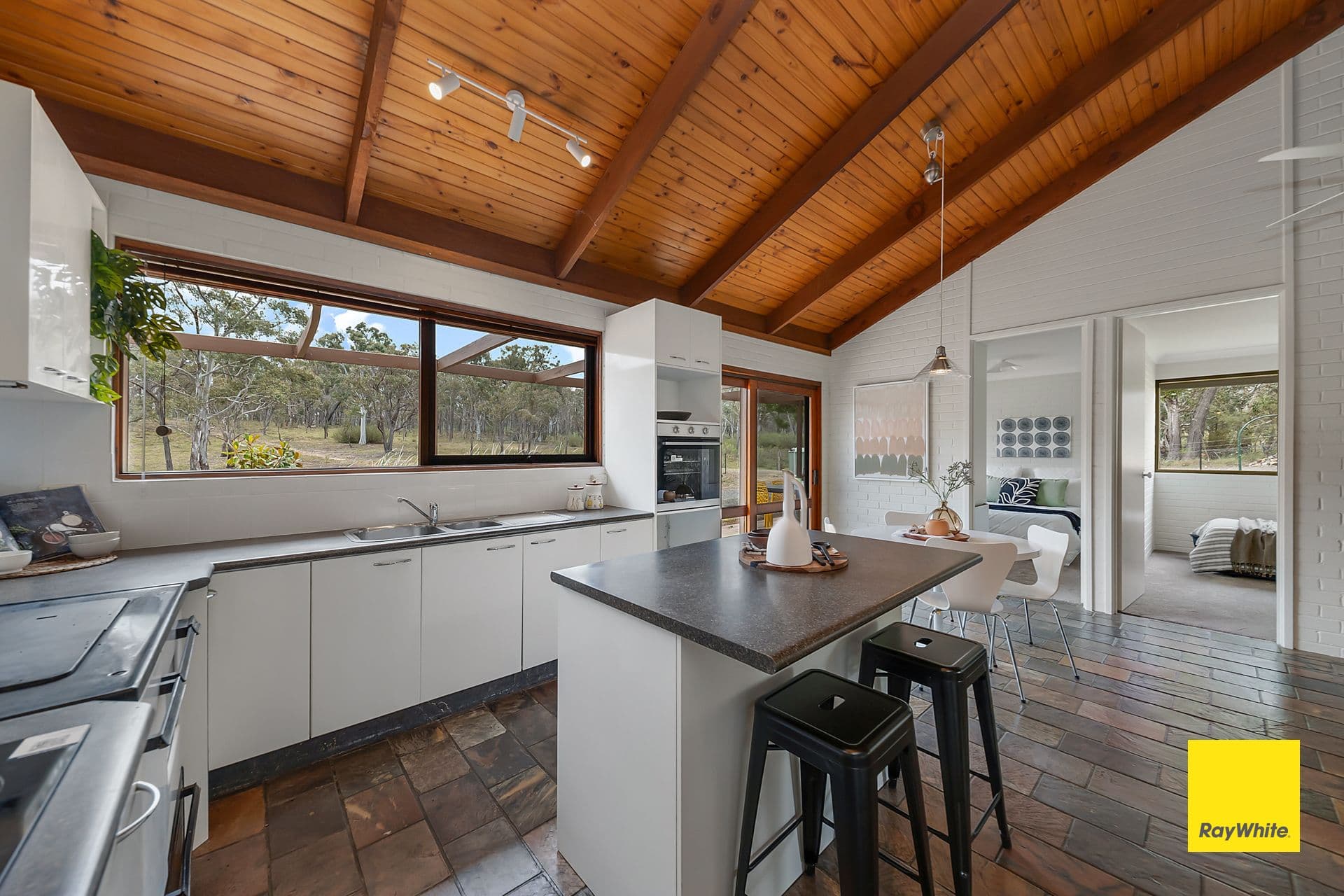 84 Canning Close, WAMBOIN NSW 2620, Wamboin - Thumbnail 4