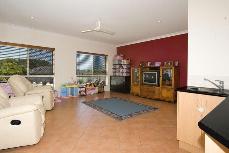 33A Holly Road, Burradoo - Thumbnail 8