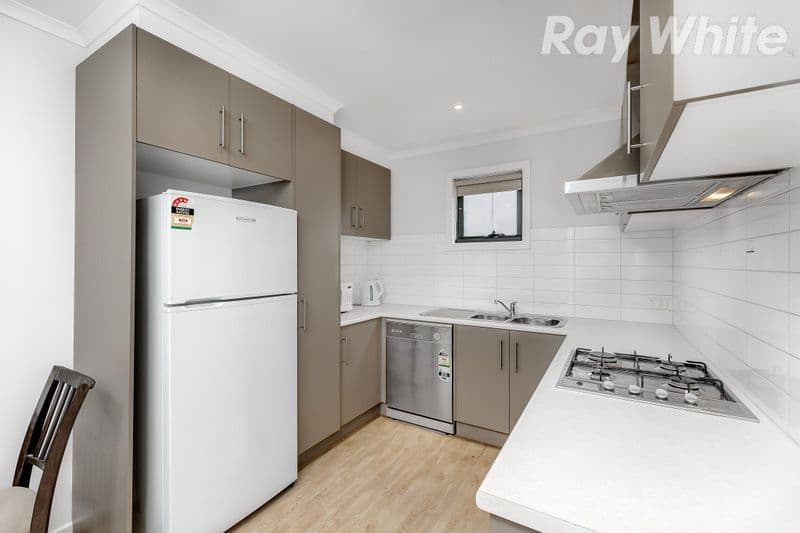 34 Karl Court, Bundoora VIC 3083, Bundoora - Thumbnail 2