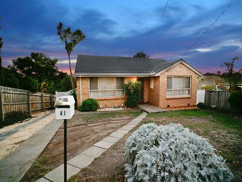 41 Ridgeway Avenue, GLENROY VIC 3046, Glenroy - Image 1