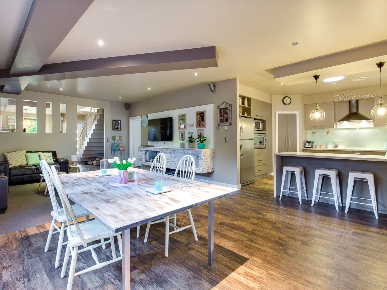 9 Broadway, Caroline Springs VIC 3023, Caroline Springs - Thumbnail 2