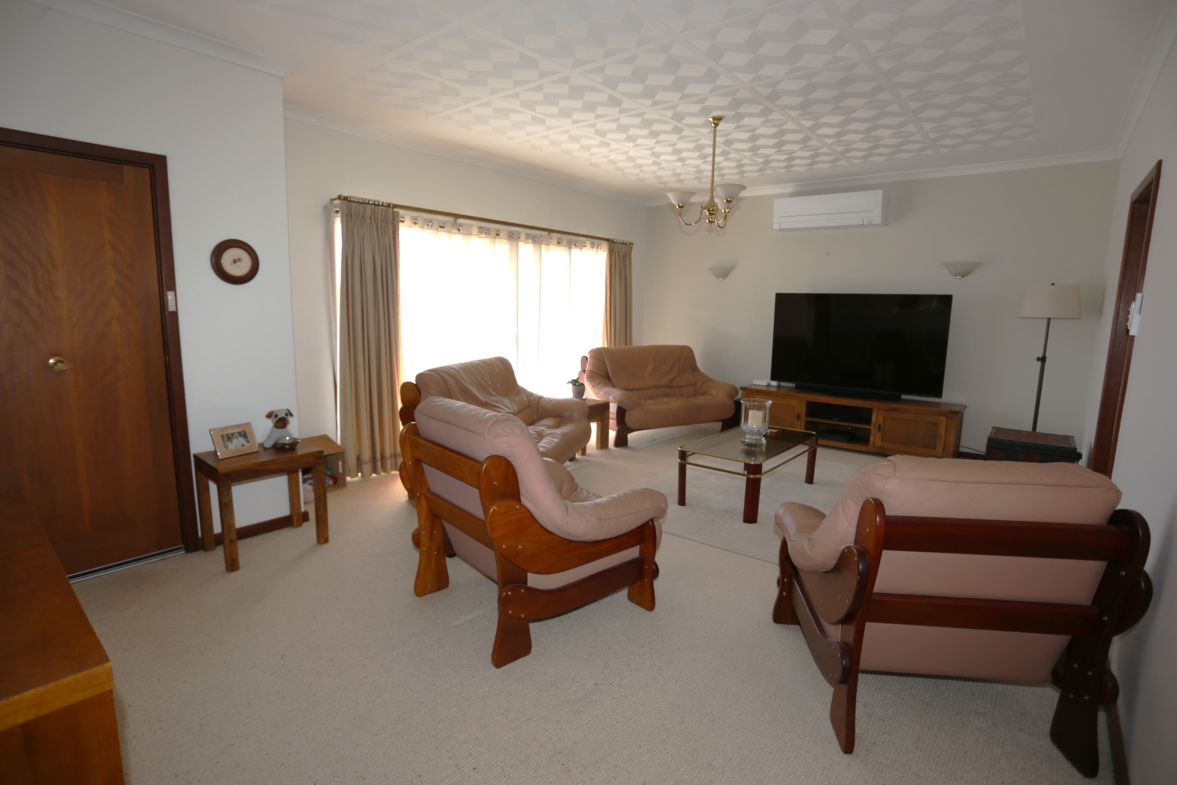 4 Sturt Pea Crescent, Kambalda West WA 6442, Kambalda West - Thumbnail 2