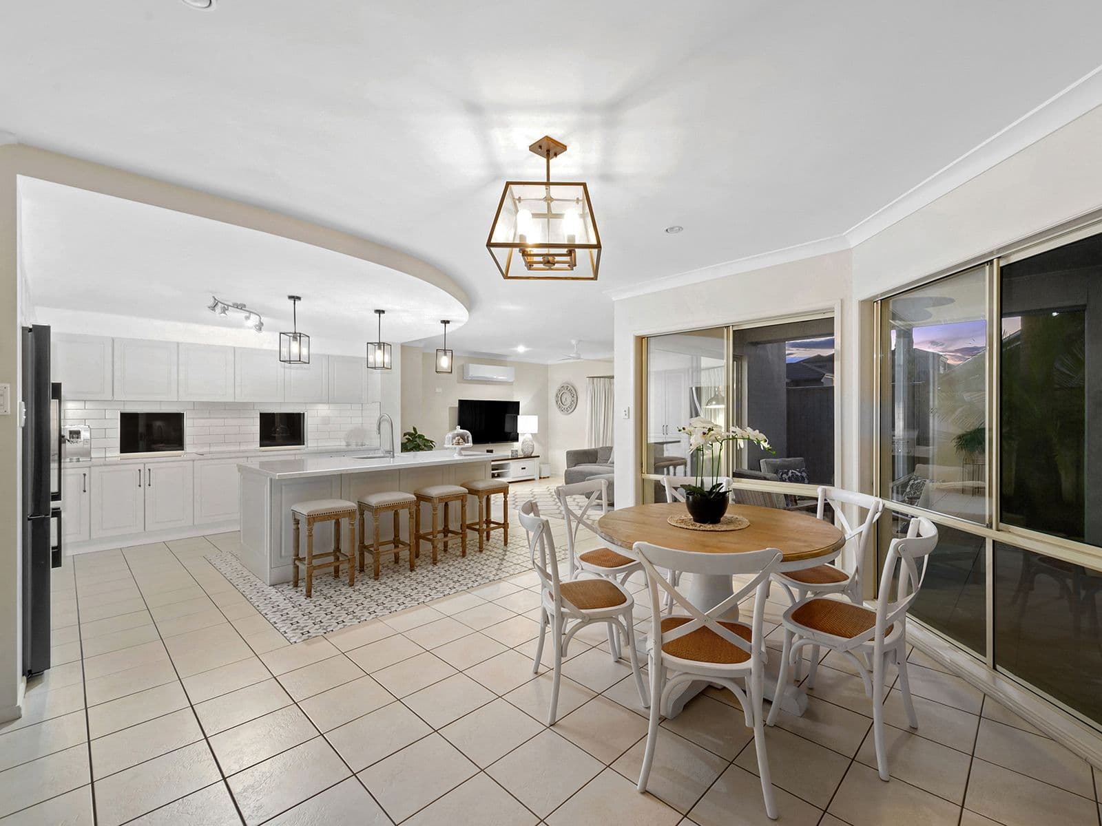 8 Estonia Avenue, Bridgeman Downs QLD 4035, Bridgeman Downs - Thumbnail 7