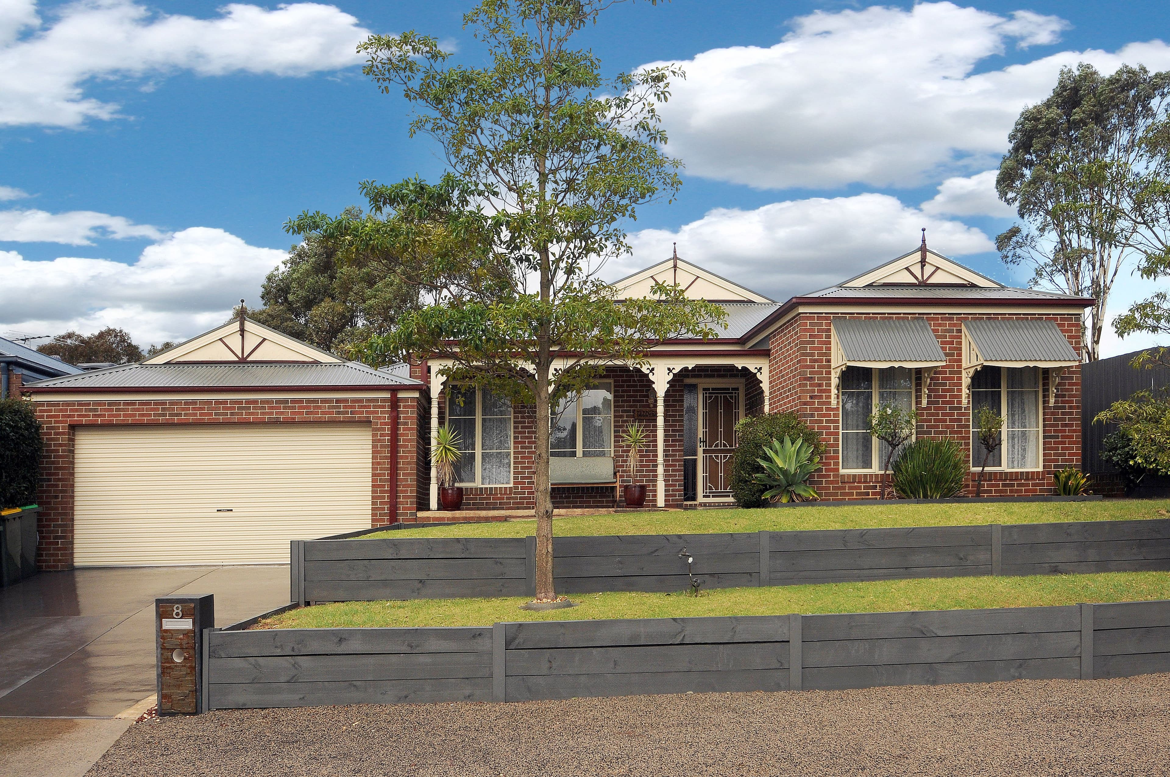 8 Windsor Grange Court, Skye VIC 3977, Skye - Image 1