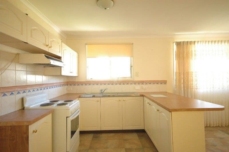 24 Lindsay Street, EAST TOOWOOMBA QLD 4350, East Toowoomba - Thumbnail 3