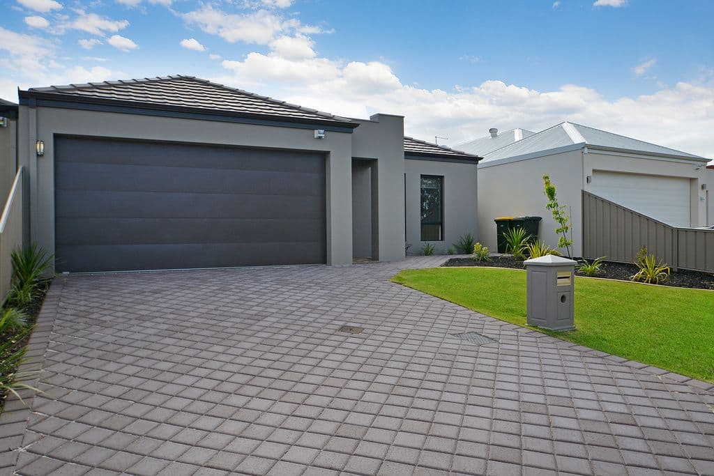 22 Dormans Road, MORLEY WA 6062, Morley - Thumbnail 3