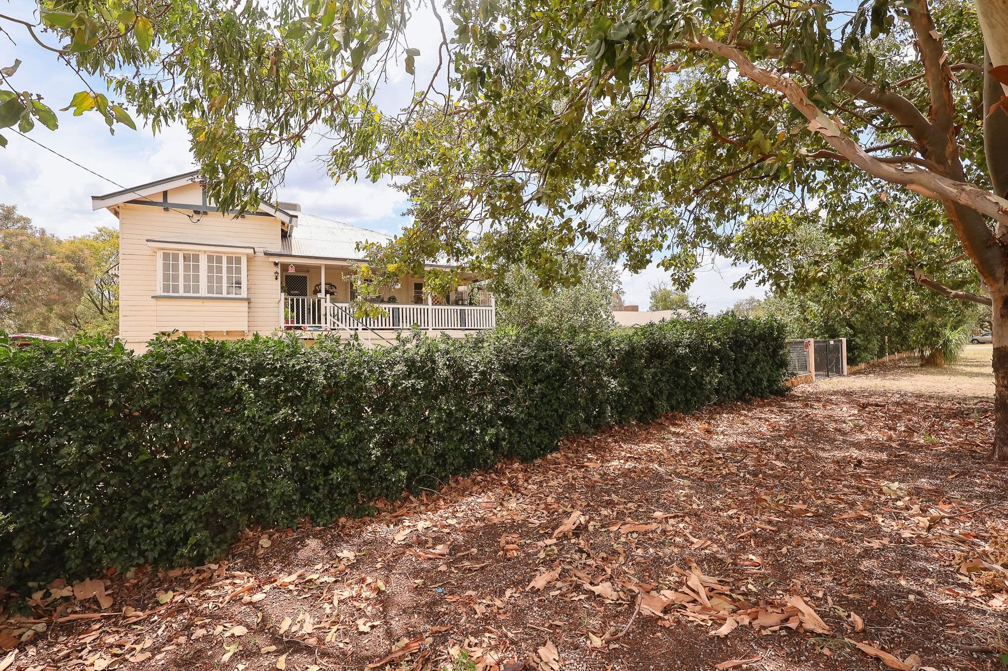 94 Northern Road, Roma QLD 4455, Roma - Image 1