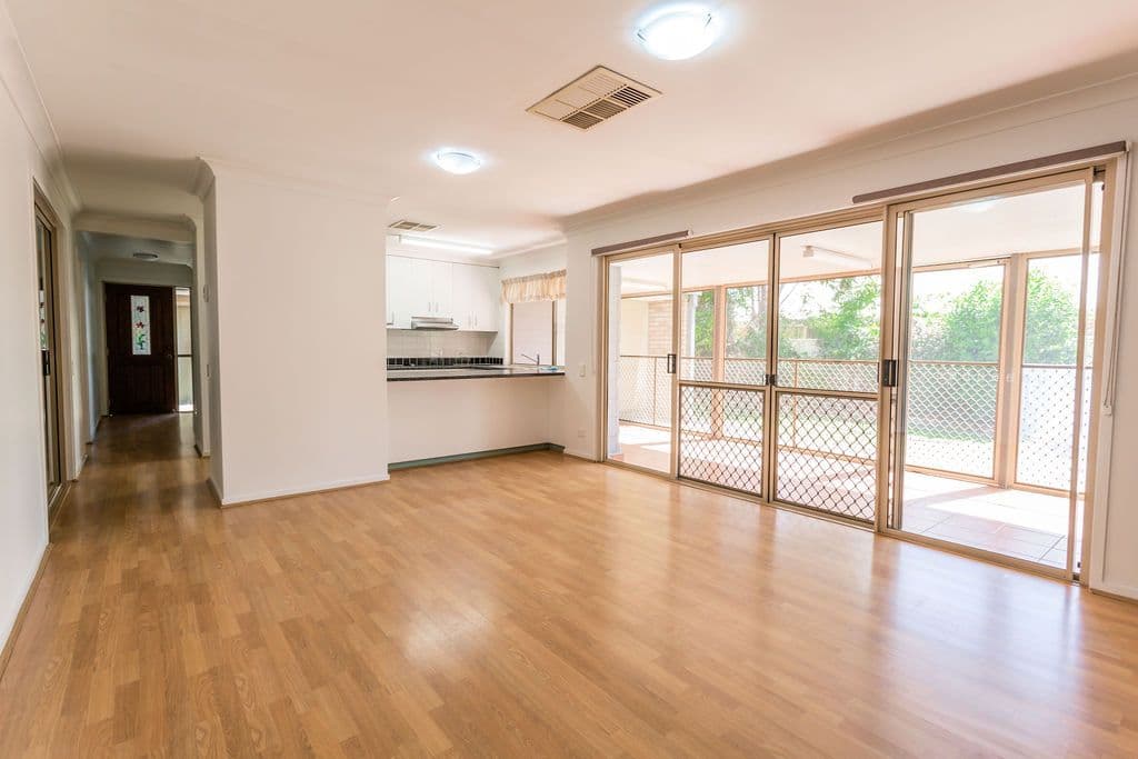 11 Peggy Court, Emerald QLD 4720, Emerald - Thumbnail 6