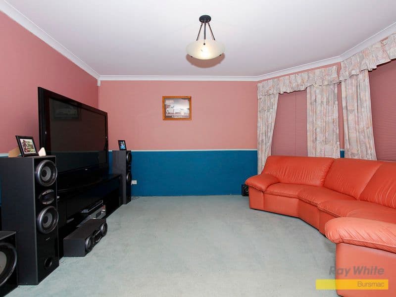 7 Beadon Close, BALLAJURA WA 6066, Ballajura - Thumbnail 2