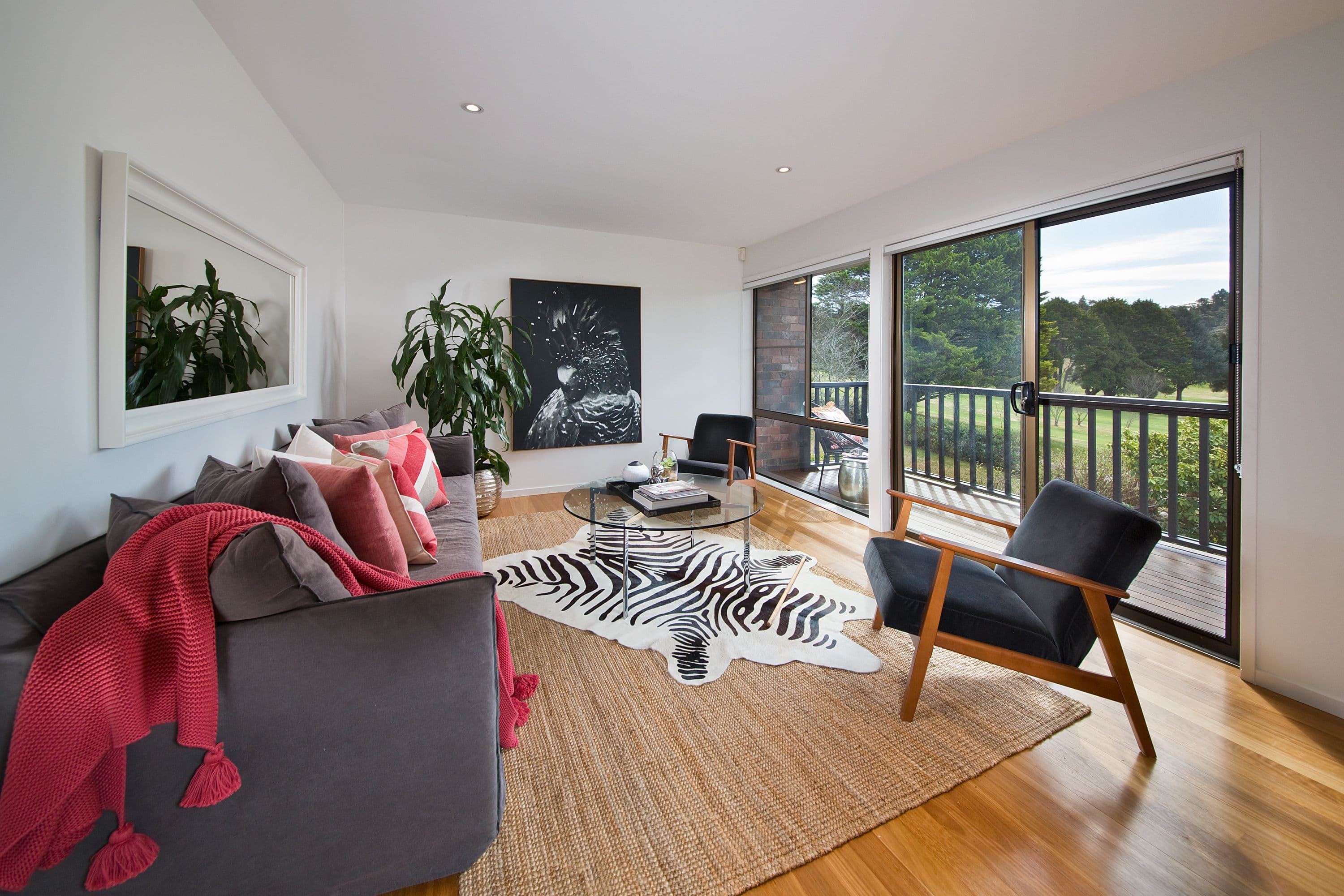 32 Brightlands Avenue, Blackheath - Thumbnail 2