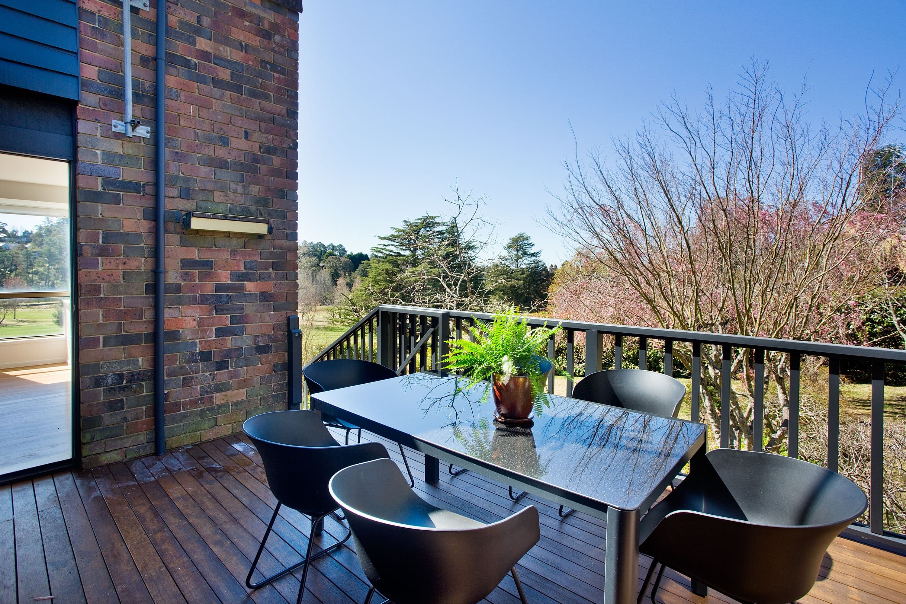 32 Brightlands Avenue, Blackheath - Thumbnail 7