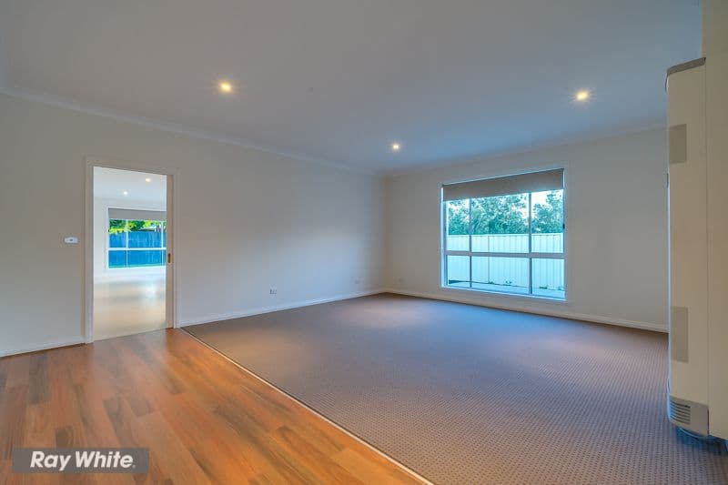 5 Blake Court, Truganina VIC 3029, Truganina - Thumbnail 4